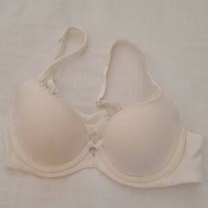 Victoria's Secret White Underwire Bra